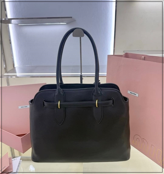 00513321409e518253191020b2a8c50c_1763987278_6954.jpg 00513321409e518253191020b2a8c50c_1763987278_6954.jpg