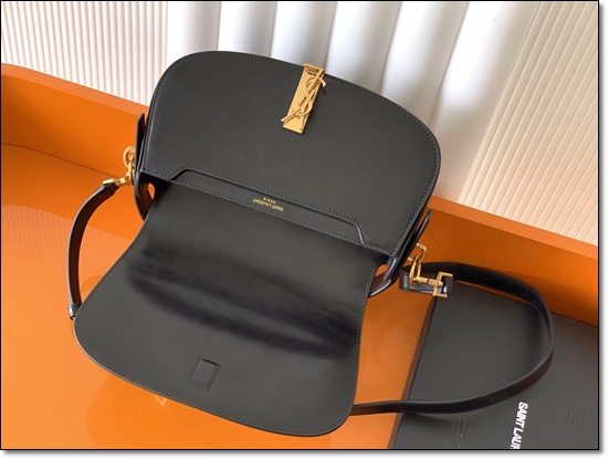 05f9fd58a577a1e0586a5faeea23eae7_1764225886_4368.jpg 05f9fd58a577a1e0586a5faeea23eae7_1764225886_4368.jpg