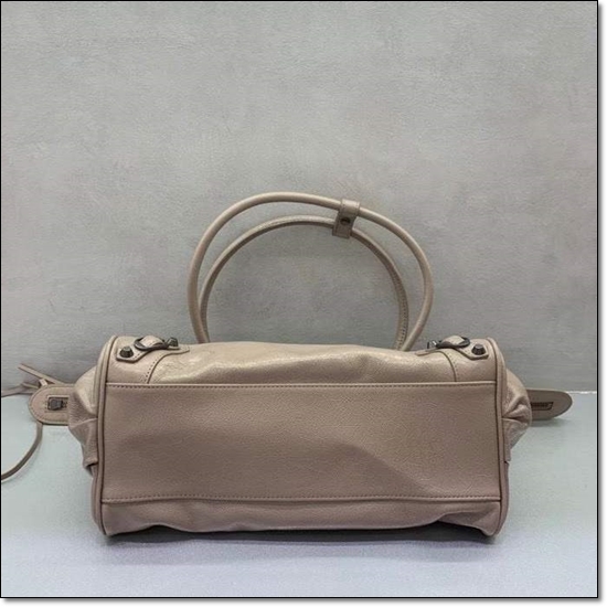 1beac9f901f8c514dadafb5d7c832d69_1764061842_35.jpg 1beac9f901f8c514dadafb5d7c832d69_1764061842_35.jpg