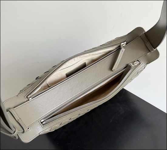 3b97152b82c24d26ad5066959d3723e1_1763966212_2132.jpg 3b97152b82c24d26ad5066959d3723e1_1763966212_2132.jpg