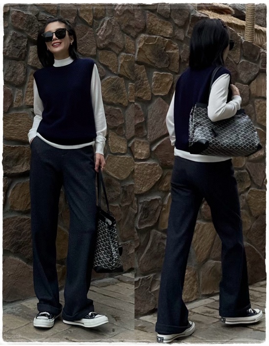 66e0db464e81d54ae430d3d69545858c_1763961077_8321.jpg 66e0db464e81d54ae430d3d69545858c_1763961077_8321.jpg