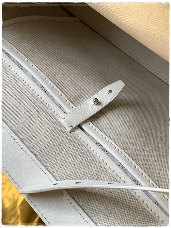 66e0db464e81d54ae430d3d69545858c_1763961219_202.jpg 66e0db464e81d54ae430d3d69545858c_1763961219_202.jpg