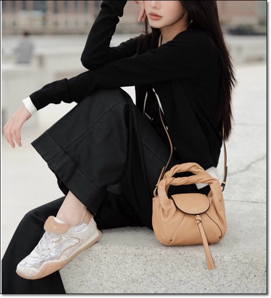 801b8c14aaf451c2b07e108f474e8418_1764229747_8661.jpg 801b8c14aaf451c2b07e108f474e8418_1764229747_8661.jpg