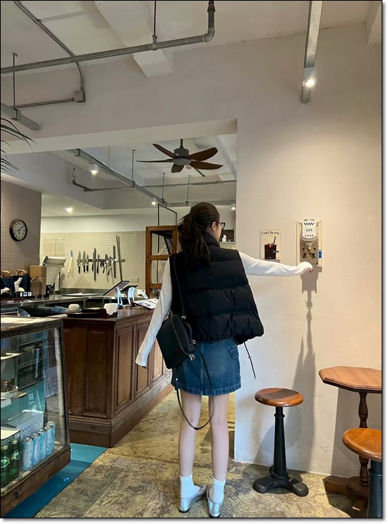 87e626563b8a9a1e775265fdb78af117_1764313836_8387.jpg 87e626563b8a9a1e775265fdb78af117_1764313836_8387.jpg