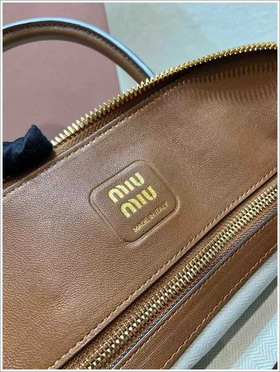 a19bc78489ca4ddbb3788dc075478a91_1763730807_0496.jpg a19bc78489ca4ddbb3788dc075478a91_1763730807_0496.jpg