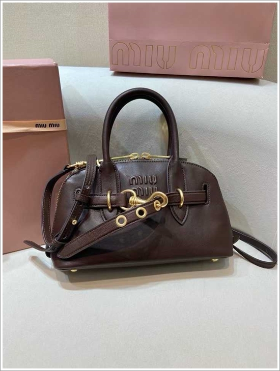 a19bc78489ca4ddbb3788dc075478a91_1763730824_8236.jpg a19bc78489ca4ddbb3788dc075478a91_1763730824_8236.jpg