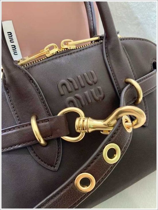 a19bc78489ca4ddbb3788dc075478a91_1763730829_2493.jpg a19bc78489ca4ddbb3788dc075478a91_1763730829_2493.jpg