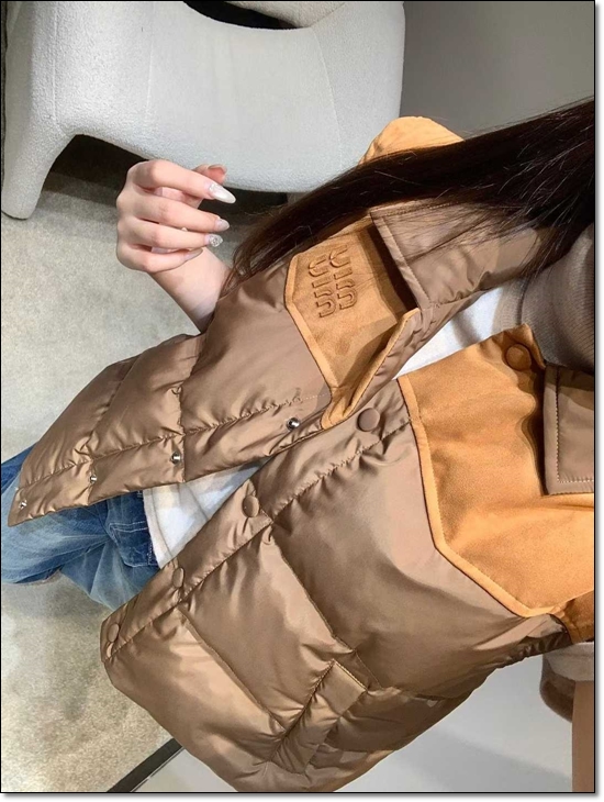 a30bec8dfadc75f7e28b823c12ffd01f_1764027057_0449.jpg a30bec8dfadc75f7e28b823c12ffd01f_1764027057_0449.jpg