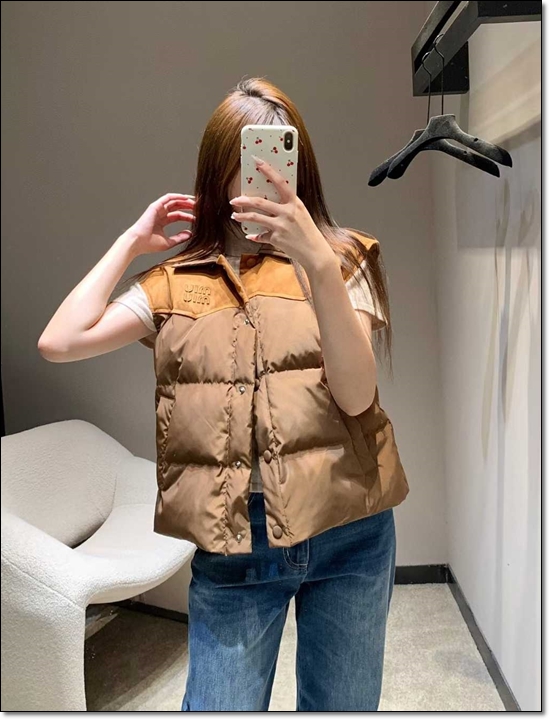 a30bec8dfadc75f7e28b823c12ffd01f_1764027059_3909.jpg a30bec8dfadc75f7e28b823c12ffd01f_1764027059_3909.jpg