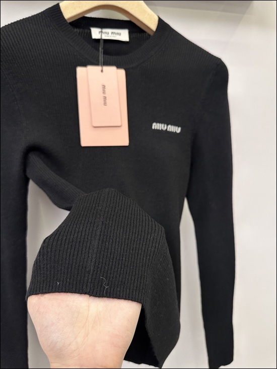 b530600aeba631ded377486fc2e9967e_1763643641_1764.jpg b530600aeba631ded377486fc2e9967e_1763643641_1764.jpg