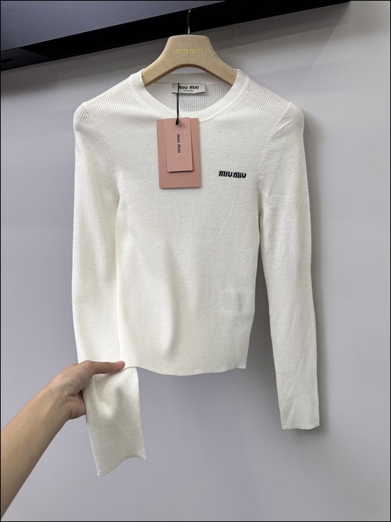 b530600aeba631ded377486fc2e9967e_1763643711_0594.jpg b530600aeba631ded377486fc2e9967e_1763643711_0594.jpg