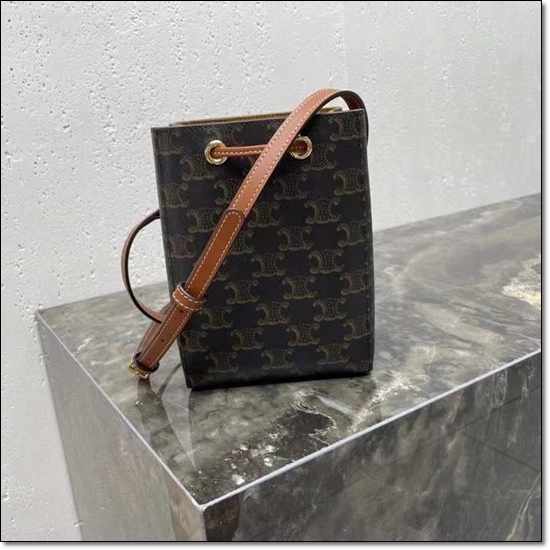 e55fb9c703ba1402b8b81bf4d5f89834_1764140120_0767.jpg e55fb9c703ba1402b8b81bf4d5f89834_1764140120_0767.jpg