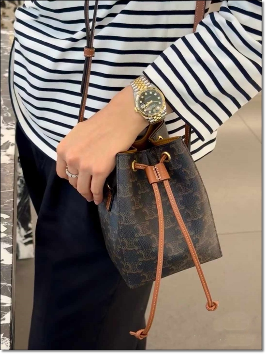 e55fb9c703ba1402b8b81bf4d5f89834_1764140135_9218.jpg e55fb9c703ba1402b8b81bf4d5f89834_1764140135_9218.jpg