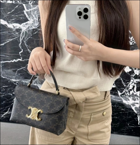 f7d8cfce74ee431c8b2bfb6f1691f82d_1764214068_4729.jpg f7d8cfce74ee431c8b2bfb6f1691f82d_1764214068_4729.jpg