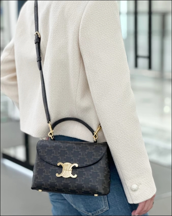 f7d8cfce74ee431c8b2bfb6f1691f82d_1764214107_4797.jpg f7d8cfce74ee431c8b2bfb6f1691f82d_1764214107_4797.jpg