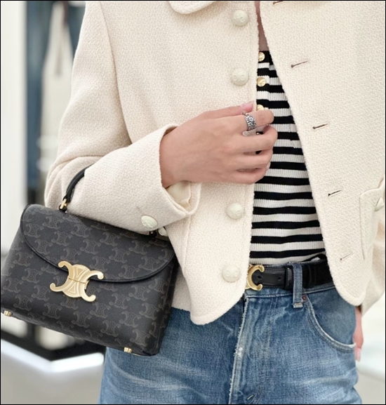 f7d8cfce74ee431c8b2bfb6f1691f82d_1764214108_0464.jpg f7d8cfce74ee431c8b2bfb6f1691f82d_1764214108_0464.jpg