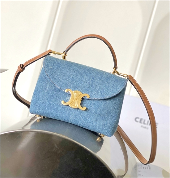 f7d8cfce74ee431c8b2bfb6f1691f82d_1764214162_5357.jpg f7d8cfce74ee431c8b2bfb6f1691f82d_1764214162_5357.jpg