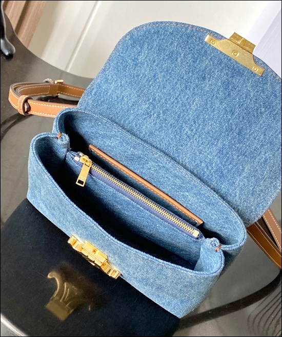 f7d8cfce74ee431c8b2bfb6f1691f82d_1764214168_312.jpg f7d8cfce74ee431c8b2bfb6f1691f82d_1764214168_312.jpg