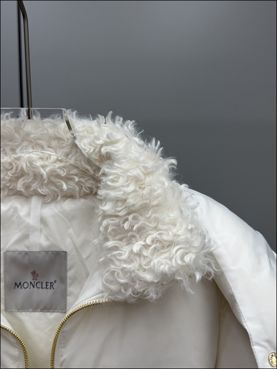 fa8e85a7f9d2d60e9551b4376329ba4d_1763636304_7744.jpg fa8e85a7f9d2d60e9551b4376329ba4d_1763636304_7744.jpg