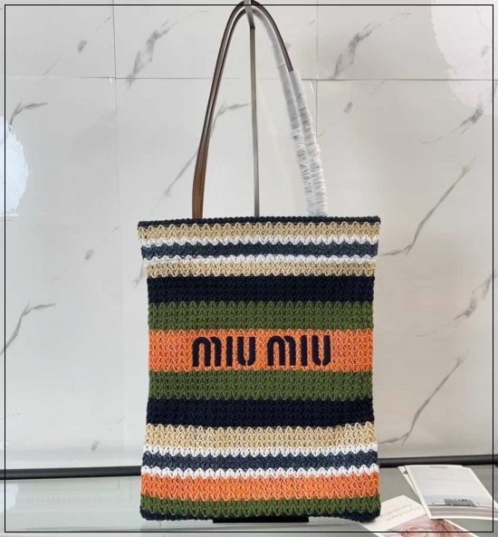 72882f4a0e3e10de07d0ce708c7a176b_1764669354_2514.jpg 72882f4a0e3e10de07d0ce708c7a176b_1764669354_2514.jpg