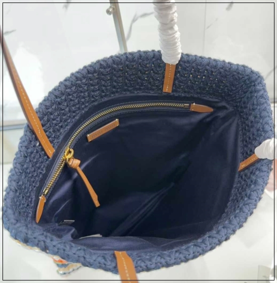 72882f4a0e3e10de07d0ce708c7a176b_1764669354_555.jpg 72882f4a0e3e10de07d0ce708c7a176b_1764669354_555.jpg