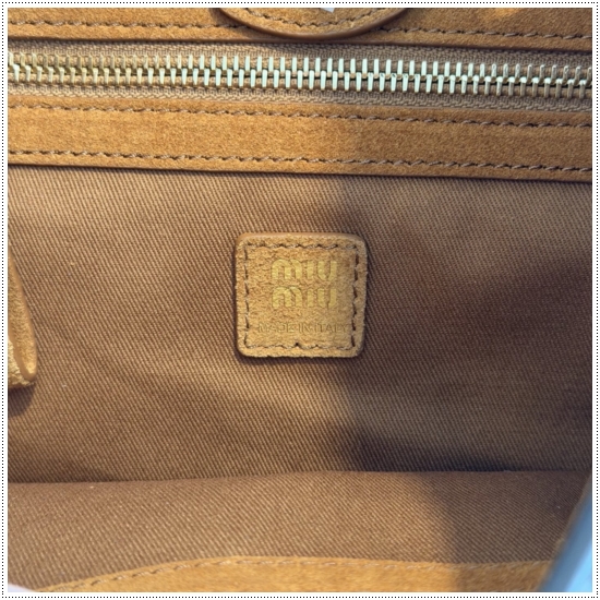 8e3aa2cef577caacfea88a4e0b24a97b_1765164162_8093.jpg 8e3aa2cef577caacfea88a4e0b24a97b_1765164162_8093.jpg