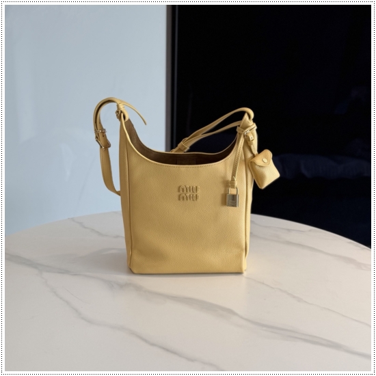 8e3aa2cef577caacfea88a4e0b24a97b_1765164165_6197.jpg 8e3aa2cef577caacfea88a4e0b24a97b_1765164165_6197.jpg