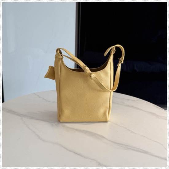 8e3aa2cef577caacfea88a4e0b24a97b_1765164167_0707.jpg 8e3aa2cef577caacfea88a4e0b24a97b_1765164167_0707.jpg