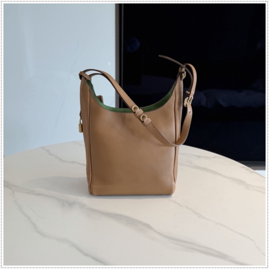 8e3aa2cef577caacfea88a4e0b24a97b_1765164172_8098.jpg 8e3aa2cef577caacfea88a4e0b24a97b_1765164172_8098.jpg