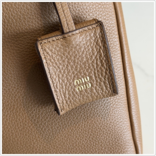 8e3aa2cef577caacfea88a4e0b24a97b_1765164173_5996.jpg 8e3aa2cef577caacfea88a4e0b24a97b_1765164173_5996.jpg