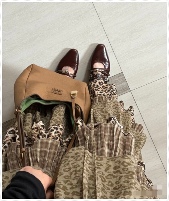 8e3aa2cef577caacfea88a4e0b24a97b_1765164179_1341.jpg 8e3aa2cef577caacfea88a4e0b24a97b_1765164179_1341.jpg