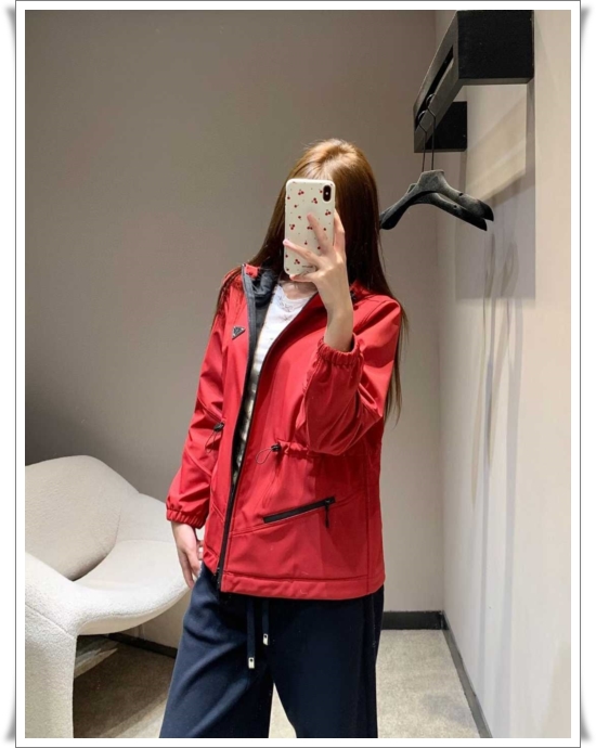 b9c714546034499b4ec40827239ee4d3_1765933405_1411.jpg b9c714546034499b4ec40827239ee4d3_1765933405_1411.jpg