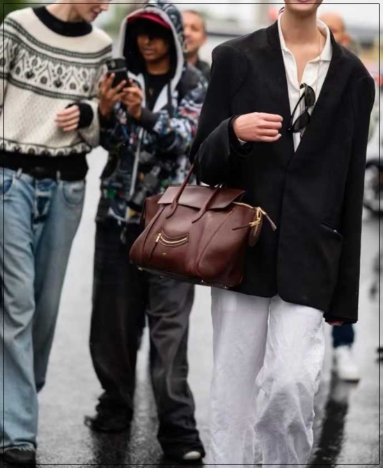 c503cd78a8a3a4834efa65d9fbb35b88_1764745839_7529.jpg c503cd78a8a3a4834efa65d9fbb35b88_1764745839_7529.jpg