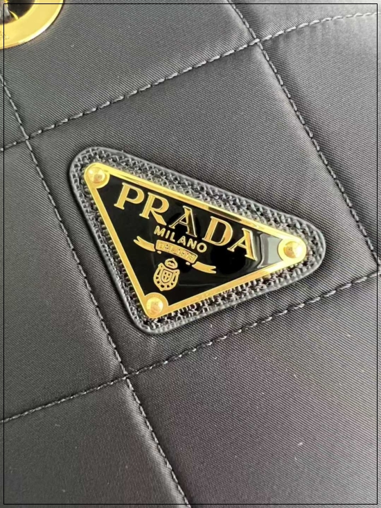 d9d2d7922ba2ac5b43d3eafb638046ed_1764737223_0964.jpg d9d2d7922ba2ac5b43d3eafb638046ed_1764737223_0964.jpg