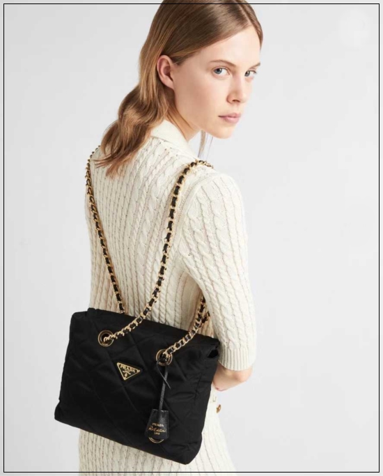 d9d2d7922ba2ac5b43d3eafb638046ed_1764737229_4117.jpg d9d2d7922ba2ac5b43d3eafb638046ed_1764737229_4117.jpg