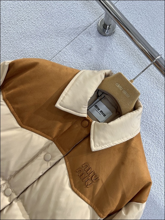 e37c231b398223fcc9fea64ad8c396a5_1764723287_3623.jpg e37c231b398223fcc9fea64ad8c396a5_1764723287_3623.jpg