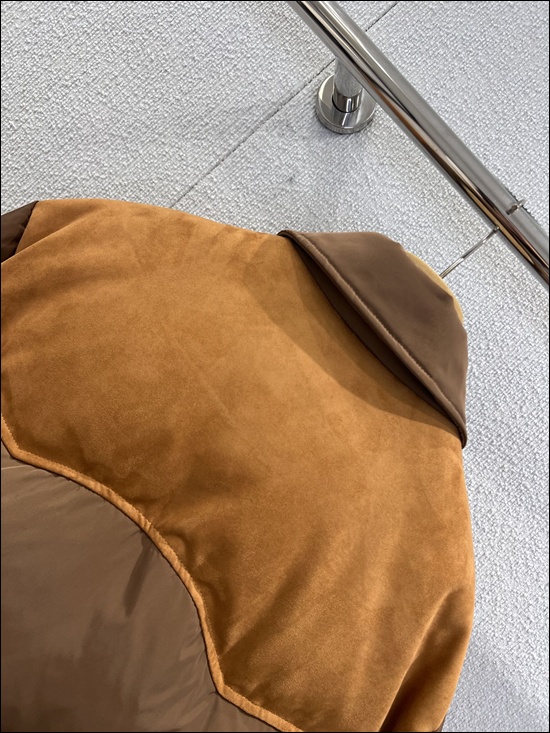 e37c231b398223fcc9fea64ad8c396a5_1764723347_5582.jpg e37c231b398223fcc9fea64ad8c396a5_1764723347_5582.jpg