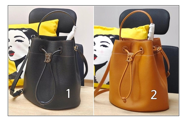 버버리 복조리백 , Leather Bucket Bag