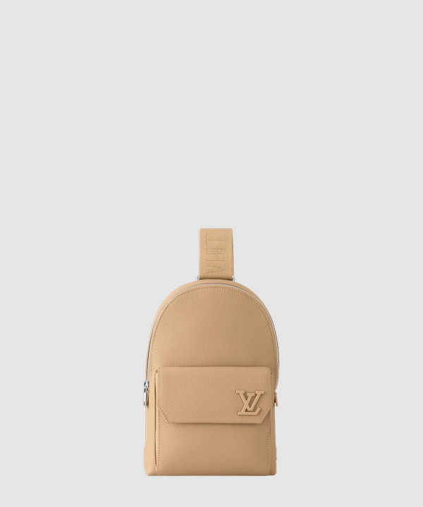 [LOUIS VUITTON-루이비통] 파일럿 슬링백 M23765