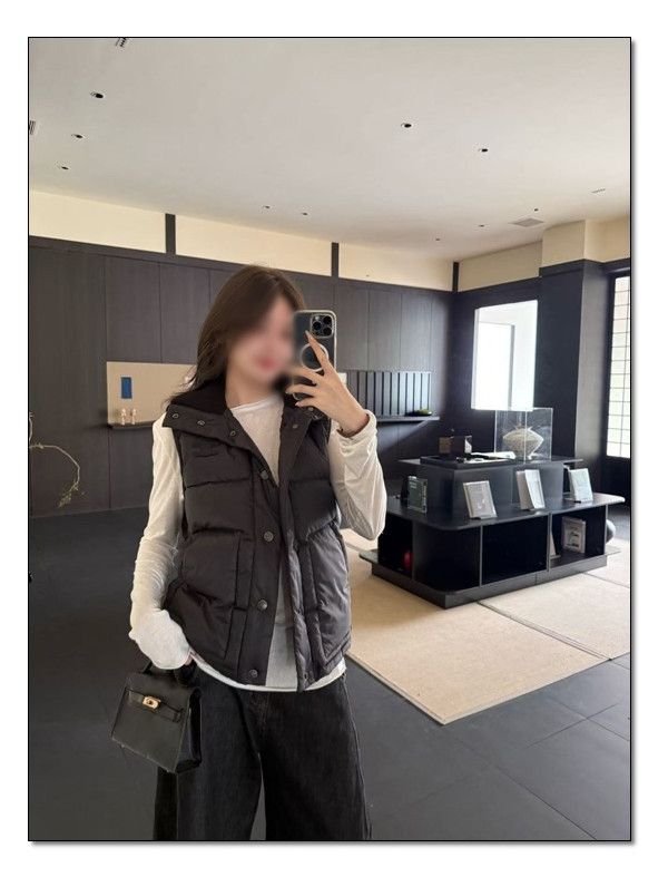 초겨울의 필수 ITEM :) 셀린느 패딩조끼 초겨울, 초봄에 무조건 겟해야 한다!