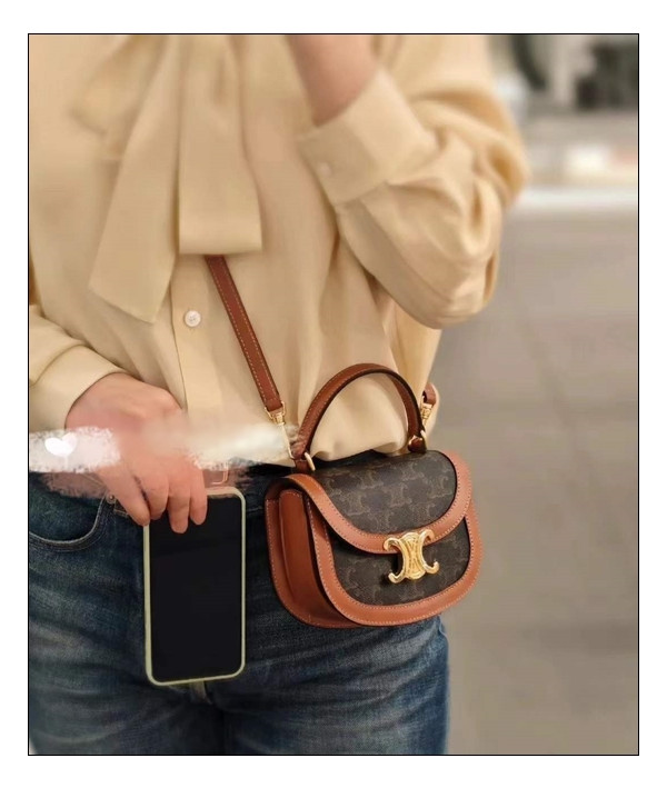 mini bag 덕후라면? 셀린느 베사체 클레아 꼼꼼 비교,꽉차 있는 실속템