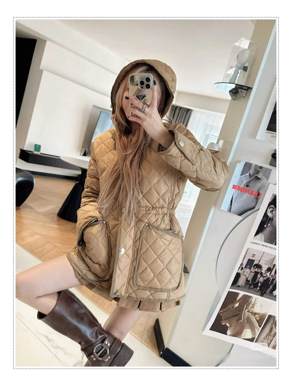 10년 입어도 질리지 않을 버버리 퀼팅코트, 경량의 미학을 잘 보여주는 옷