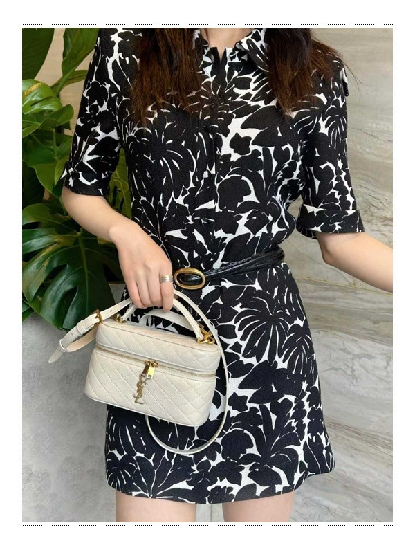 박스백, 생로랑 가비 크로스백 / 솔직 장점과 단점 함께 찾아보는 재미