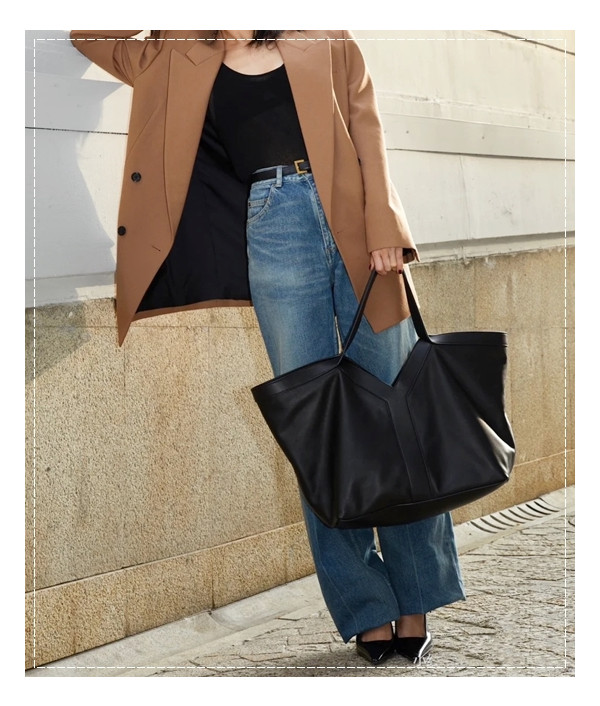 이것저것 마음껏 넣을 수 있는 생로랑 Y 토트 쇼퍼백 최고예요.