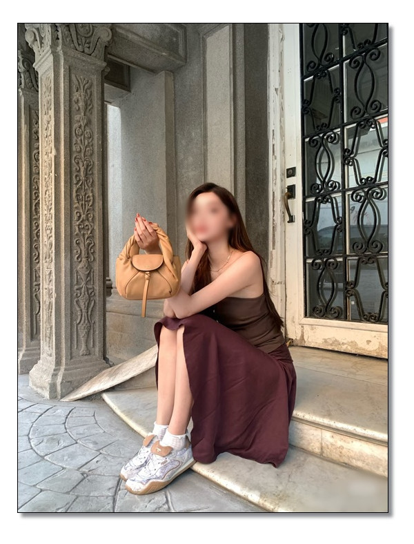 웨이브 펄스 레이스업 로우탑 펜디 운동화 그래픽 프린트가 극대화된 시그니처!