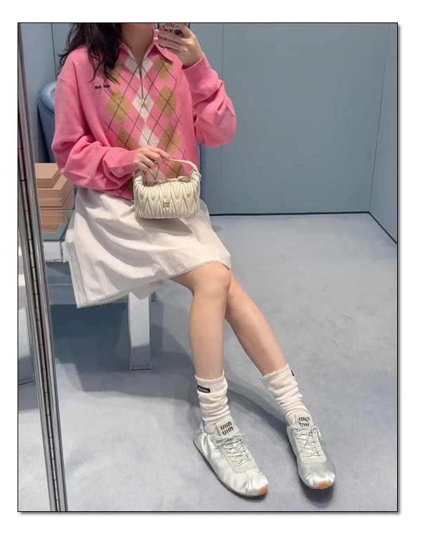 여신이 되는 마법 shoes / 미우미우 운동화 / 예쁨이란게 폭발하는 바로 그 item