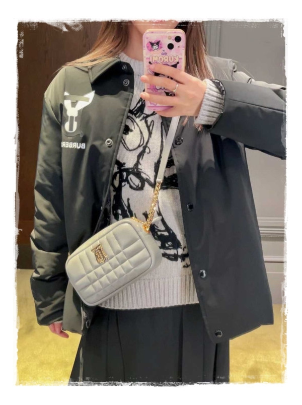 카메라백 비주얼, 버버리 롤라백 mini bag 입문자 부터 고수까지 두루두루~