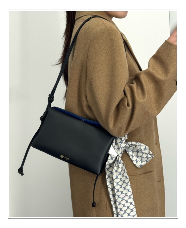 클래식템의 귀환 = 셀린느 트리오 플랩 언방식을 통한 상세 리뷰를 함께하기