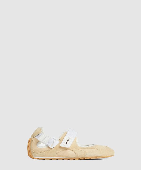 [BOTTEGA-보테가베네타] 오르빗 플래시 메리 제인 스니커즈 856044