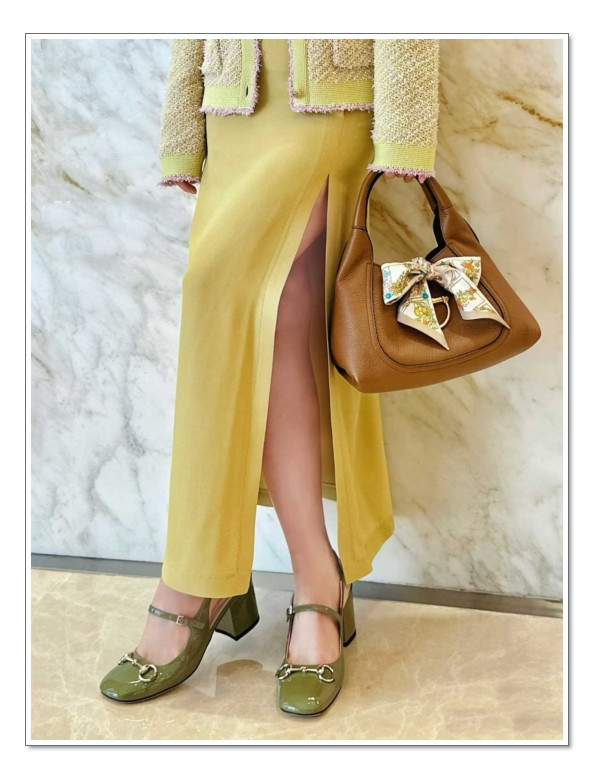 아이코닉한 라인의 구찌 소프트빗 성공적인 스타일을 위한 아이템으로 찜~~